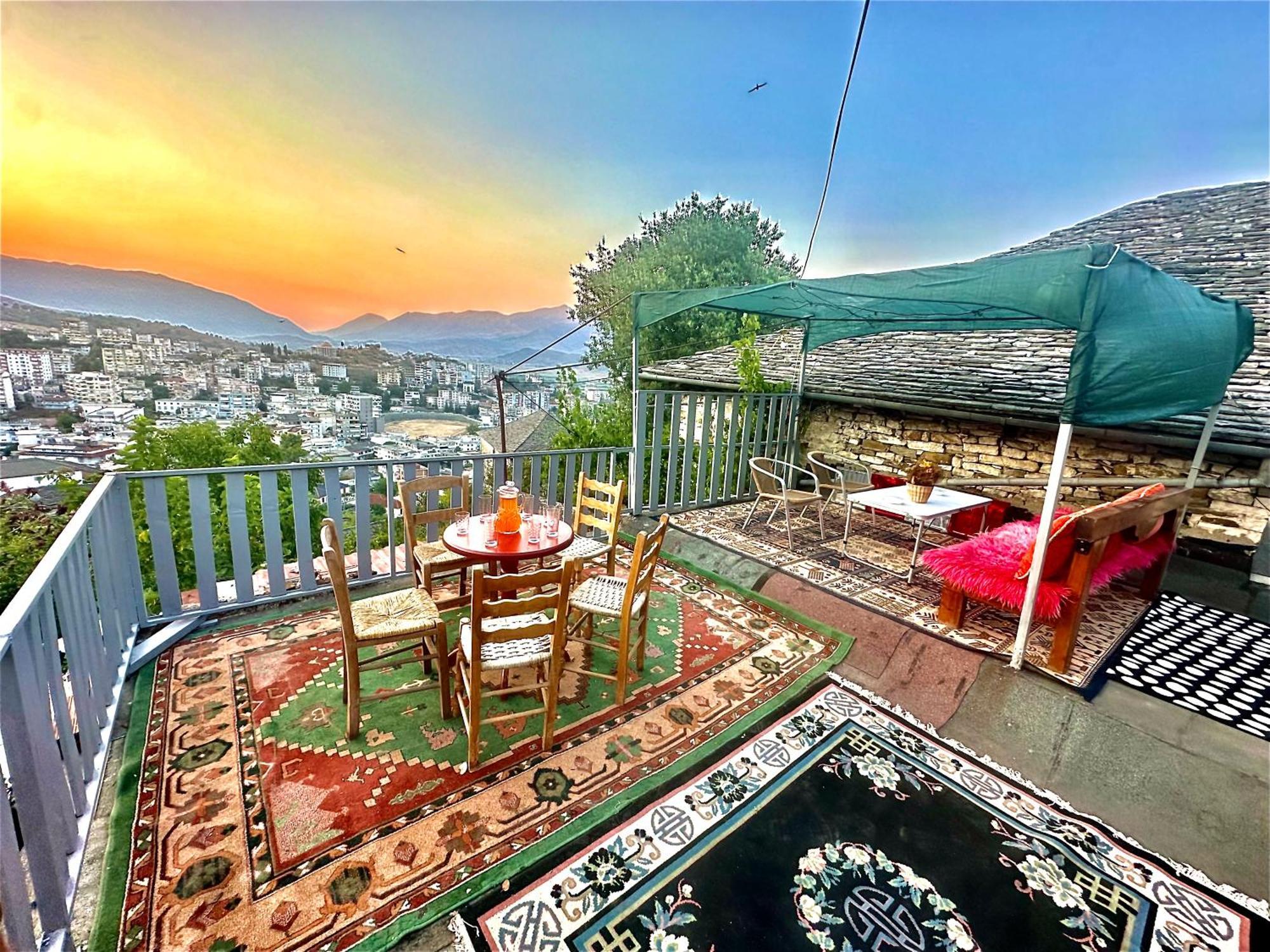 Hotel Grandpas House Gjirokastër Exterior foto